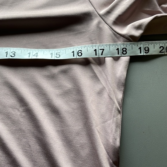 SHEIN Mauve V-Neck Tunic Top Size: Small - Picture 11 of 12